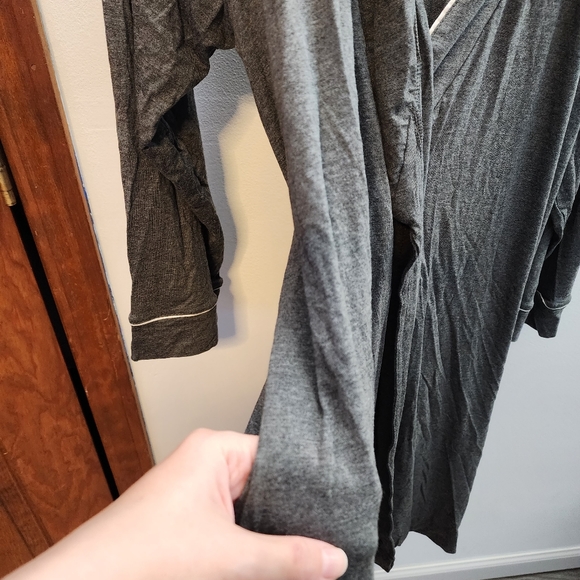 Pajama Set - Picture 11 of 13